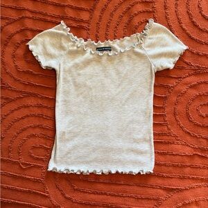 Brandy Melville baby tee